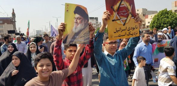 04 8 585x284 - حضور کارکنان و بسیجیان سلحشور گروه فولاد خوزستان در راهپیمایی روز قدس/هشتم فروردین&zwnj;ماه ۱۴۰۳، شهرستان اهواز