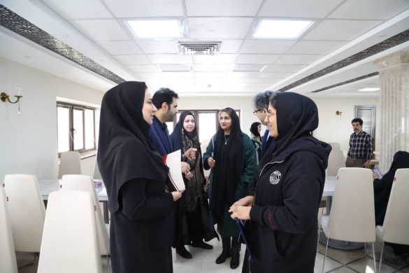 06 3 585x390 - در نشست صمیمانه مدیر روابط عمومی ایمیدرو با خبرنگاران مطرح شد؛ برنامه‌های مدیریت روابط عمومی ایمیدرو برای سال ۱۴۰۴
