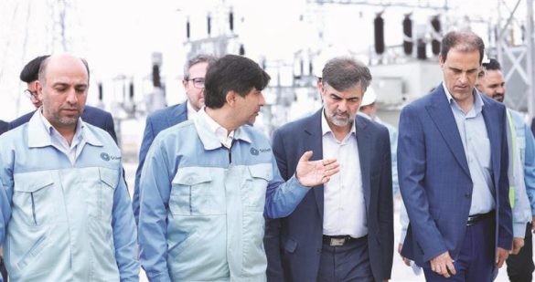 احداث بزرگترین نیروگاه خورشیدی کشور؛ گام بلند فولاد مبارکه برای تحقق فولاد سبز و پایداری انرژی 04 4 585x309 - احداث بزرگترین نیروگاه خورشیدی کشور؛ گام بلند فولاد مبارکه برای تحقق فولاد سبز و پایداری انرژی