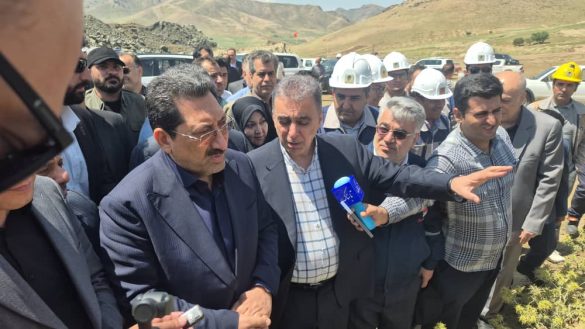 وزیر صمت پیشرفت ۴ پروژه استراتژیک فولادی «ومعادن» در کردستان را بررسی کرد 08 585x329 - وزیر صمت پیشرفت ۴ پروژه استراتژیک فولادی «ومعادن» در کردستان را بررسی کرد