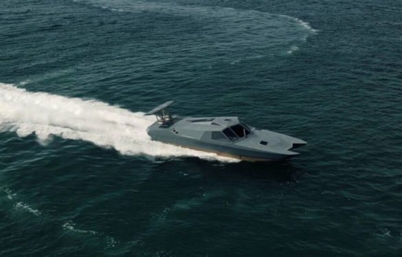 21281225 700 585x374 - اشباح 166 کیلومتری: وقتی دریا زیر پای سریع&zwnj;ترین شناورهای جهان به لرزه می&zwnj;افتد